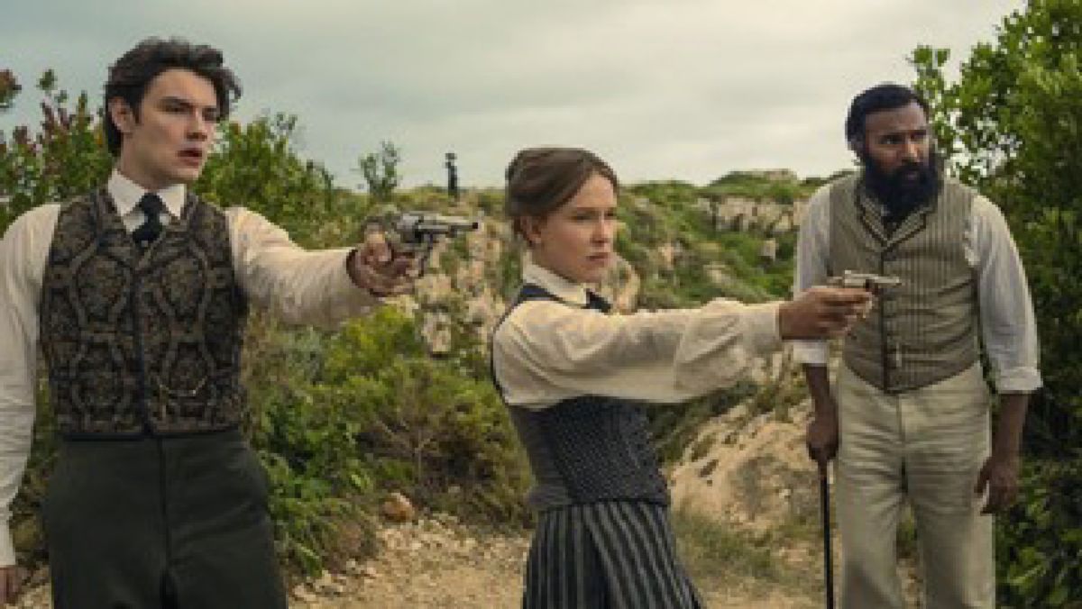 [LOKASI/NEWS] — Pekan Debut 'Enola Holmes 3' Catat 20,7 Juta Views