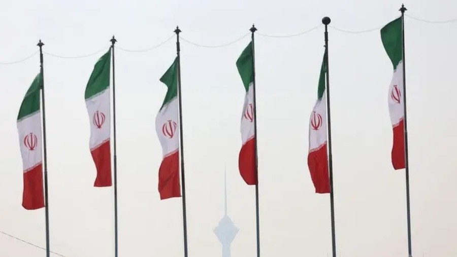 Iran Murka Digempur AS Lagi di Selat Hormuz, Ancam Serangan Balasan