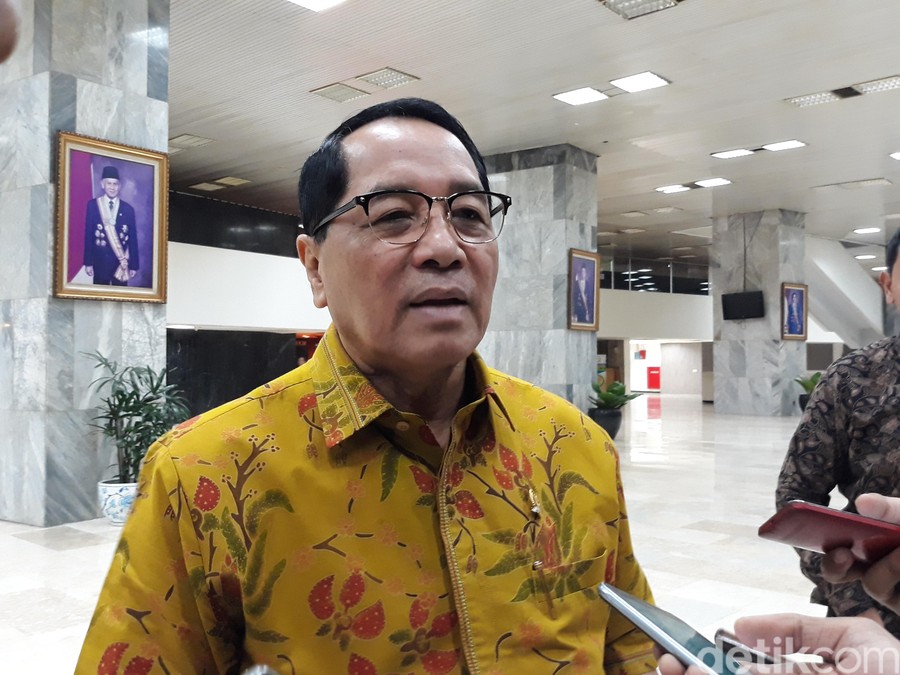 Legislator Pertanyakan Langkah Menhut Terkait Amplop Bupati Kuansing, Minta Klarifikasi Resmi