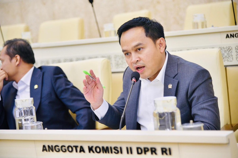 Anggota DPR Miris Bupati Langkat Jadikan Seragam Sekolah Lahan Gratifikasi