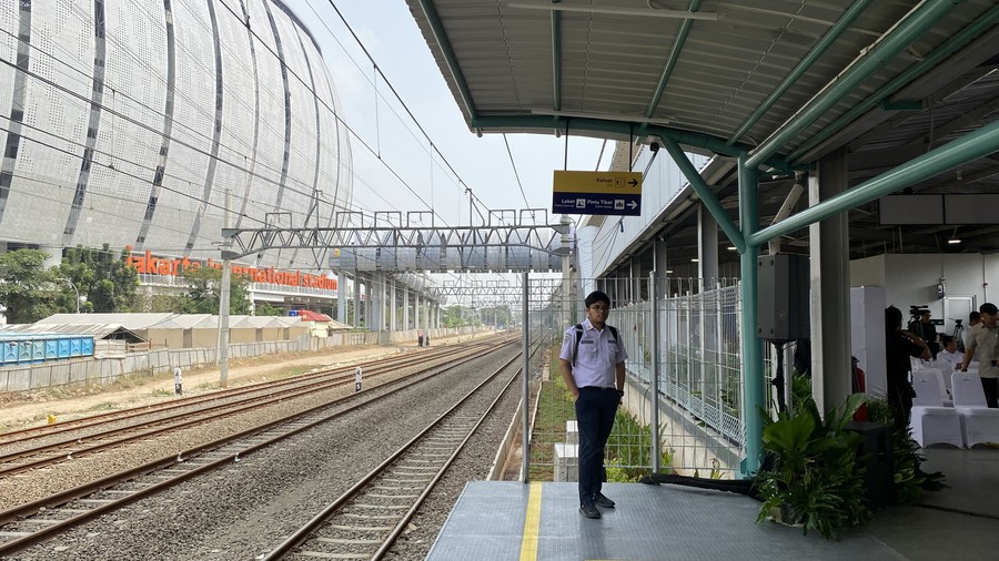 Stasiun KRL JIS Resmi Beroperasi Hari Ini, Pramono: Kado Istimewa HUT ke-499 Jakarta
