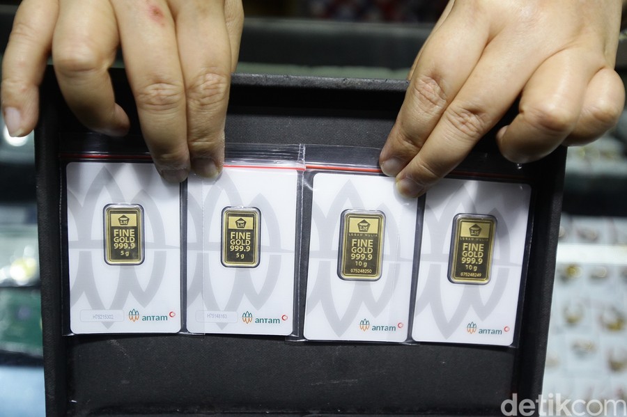 Harga Emas Antam Stagnan di Rp 2,67 Juta per Gram
