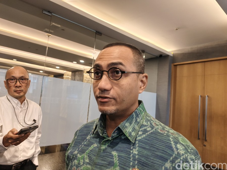OJK Denda 100 Pelaku Pasar Modal Rp86,26 Miliar Sepanjang Semester Pertama 2026