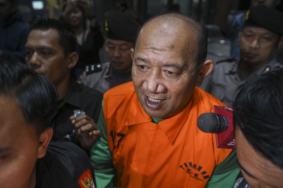 Tanda Tanya Asal-usul 55 Kg Platinum di Mobil Bupati Langkat