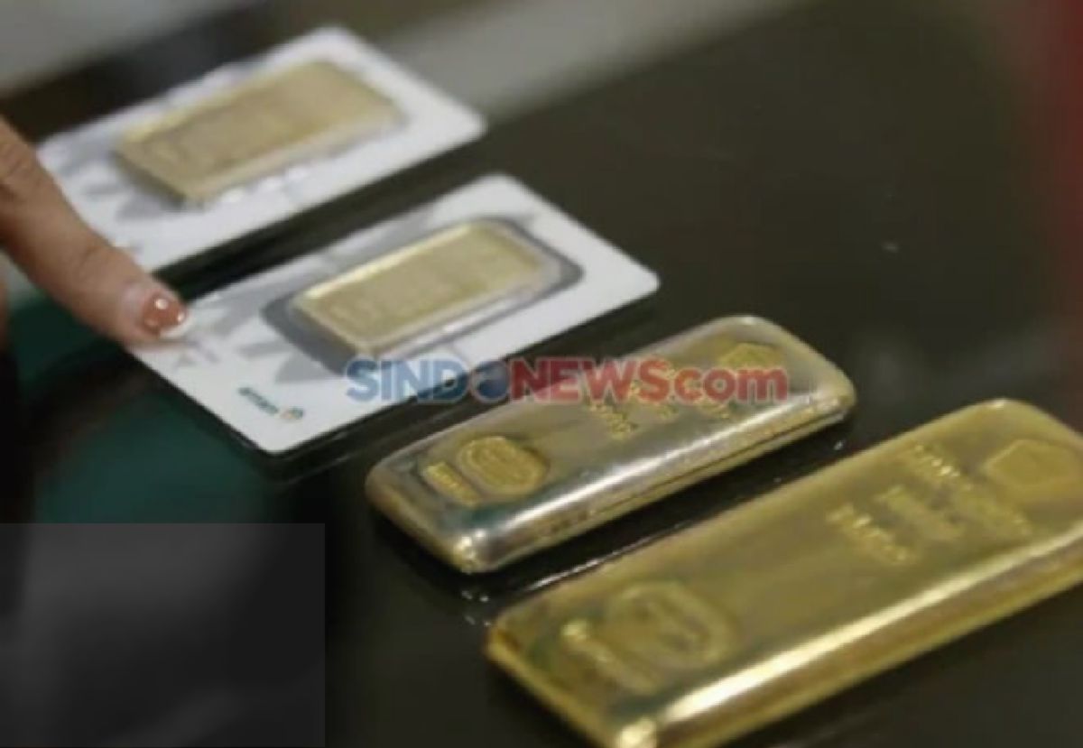Harga Emas Antam Naik Rp5.000 per Gram Hari Ini