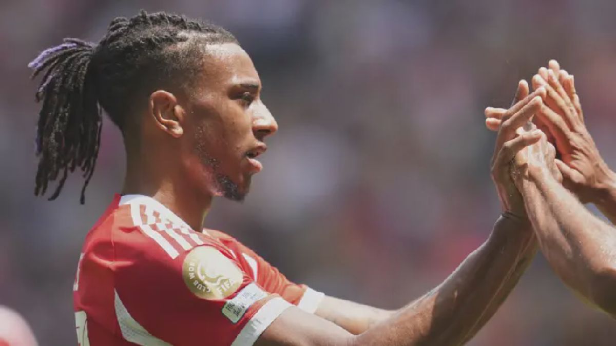 Michael Olise Debut Manis, Bayern Hancurkan Auckland City
