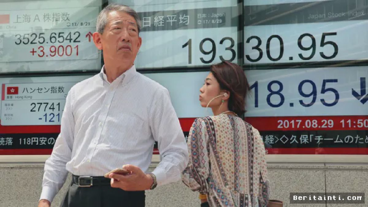 Rudal Korea Utara Lintasi Jepang, Bursa Saham Asia Seketika Ambruk