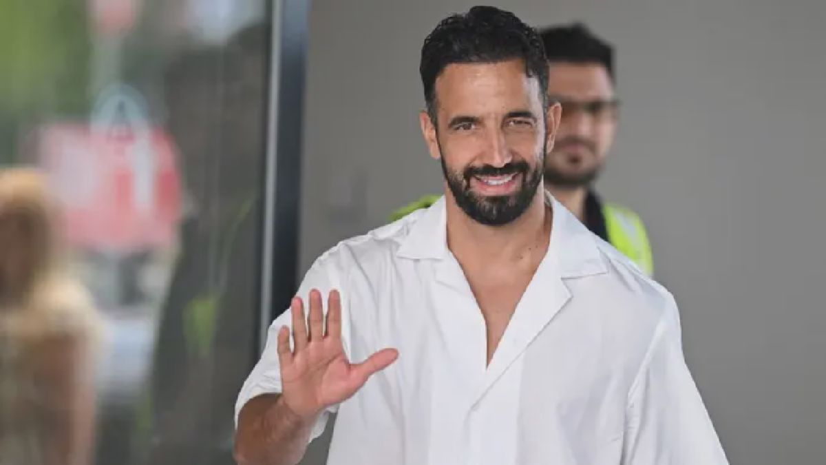 Ruben Amorim Mendarat di Bandara Linate Sebagai Pelatih Baru AC Milan