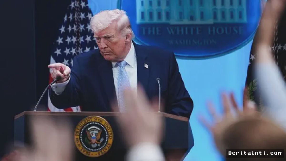 Trump Umumkan Paket Stimulus Ekonomi Jilid II di Gedung Putih