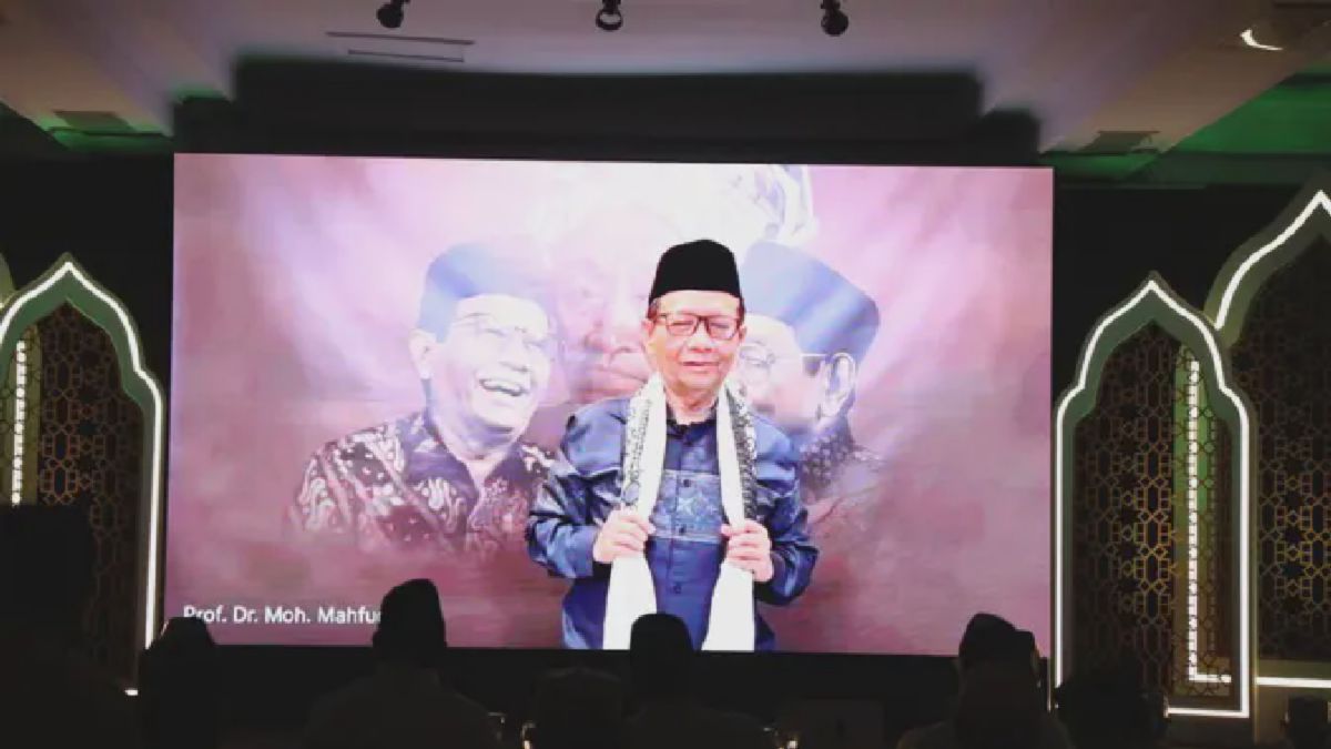 Mantan Ketua MK Apresiasi Peluncuran Kitab KH Zulfa Mustofa di Sunda Kelapa