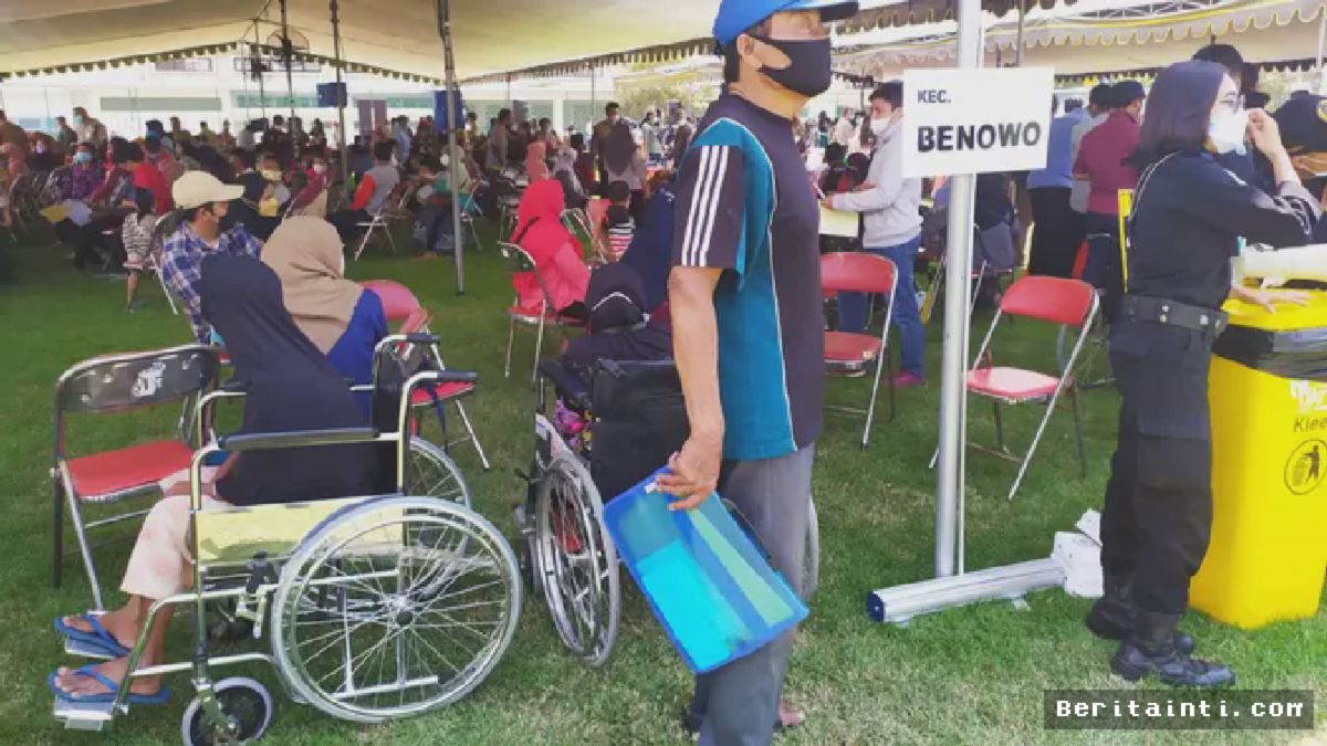 Surabaya Hemat Biaya Distribusi Bansos dengan Sistem Jemput Warga
