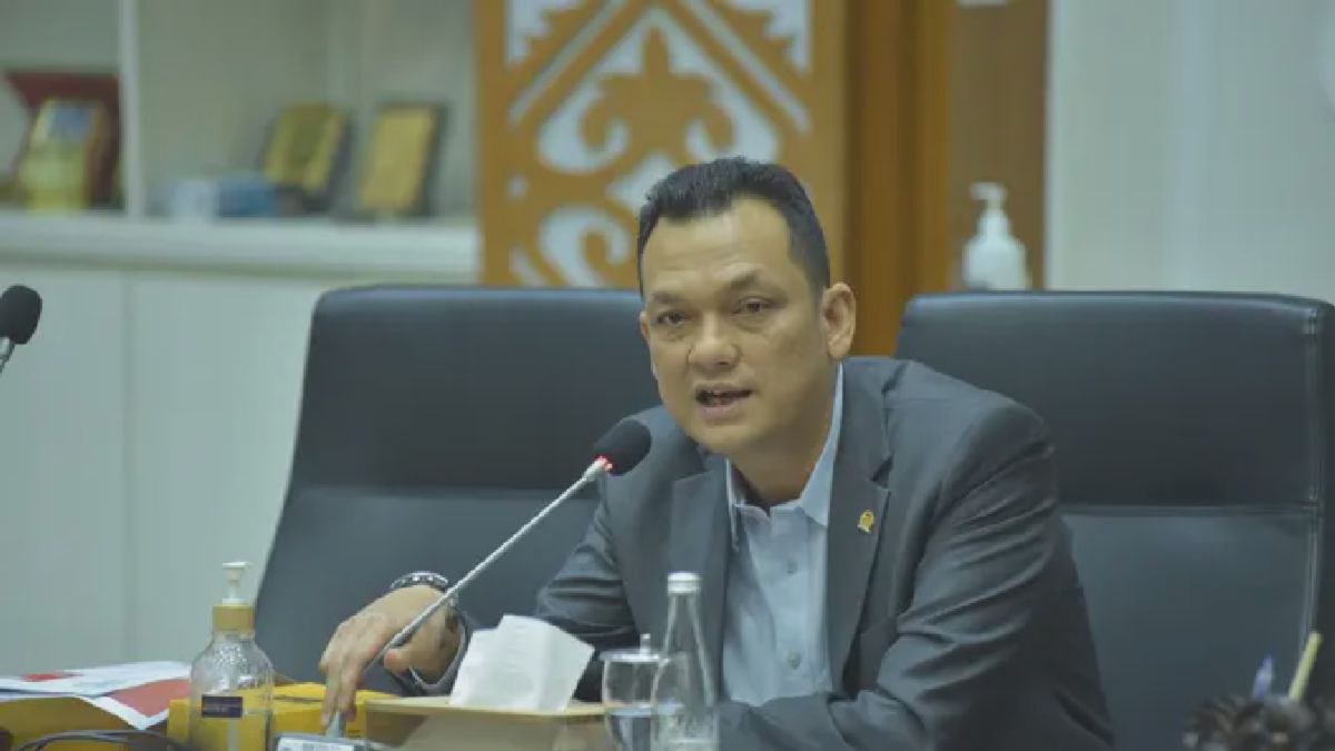 Martin Manurung Dorong Reformasi Legislasi demi Kepentingan Rakyat