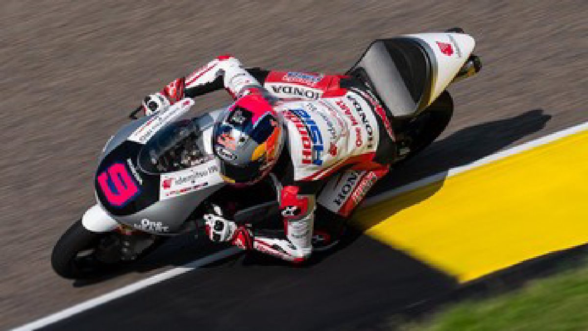 Kemenangan Dramatis Uriarte di Sachsenring, Veda Ega Tembus 8 Besar