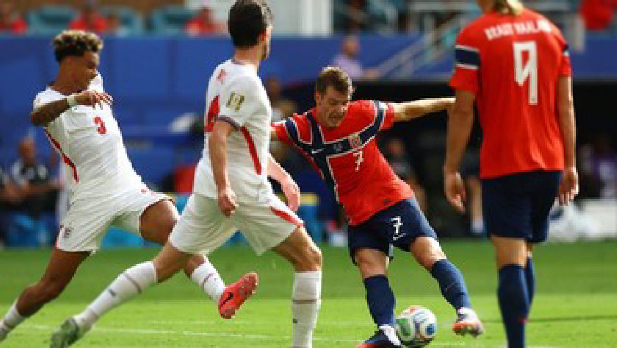 Norwegia Tersingkir di Miami, Sorloth Dikritik karena Tak Umpani Haaland