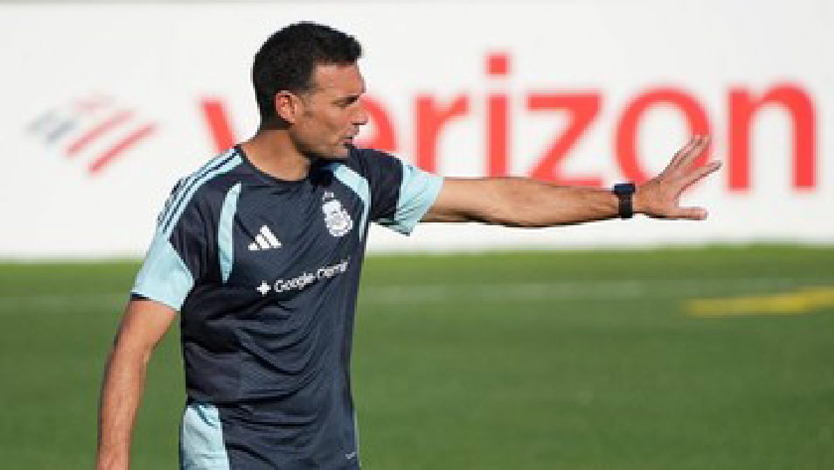 Scaloni Akui Argentina Beruntung, Swiss Tetap Tangguh Meski 10 Pemain