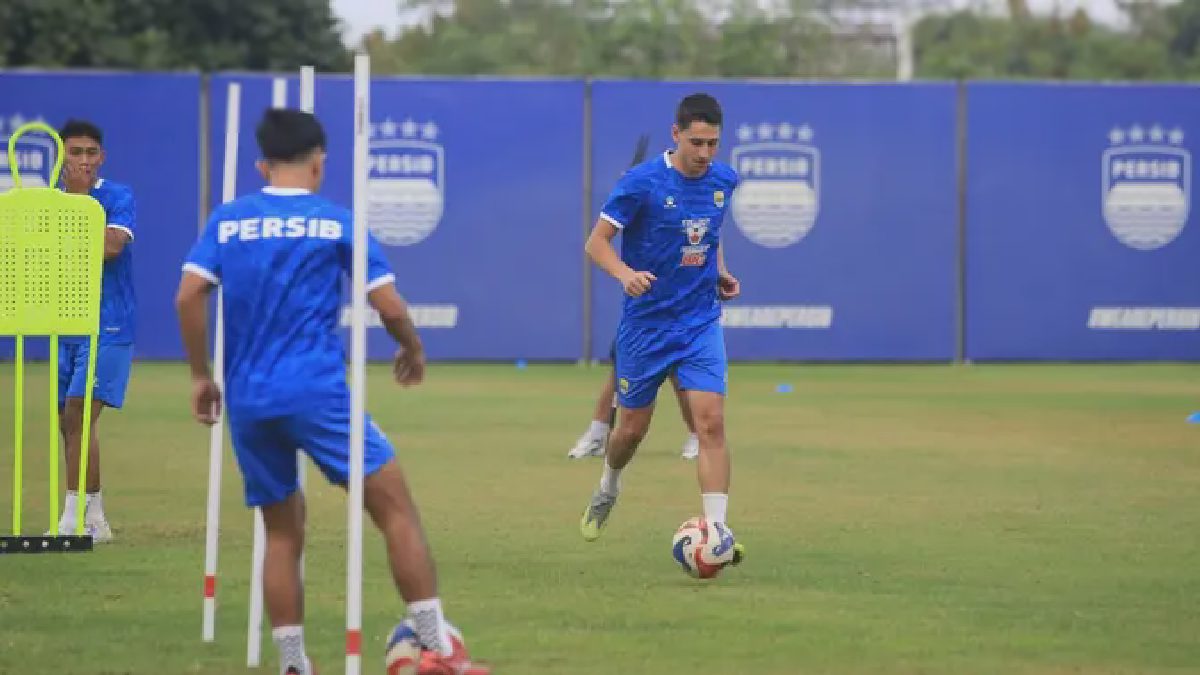 Luka Menalo: Winger Asing Anyar yang Siap Mengguncang Liga 1