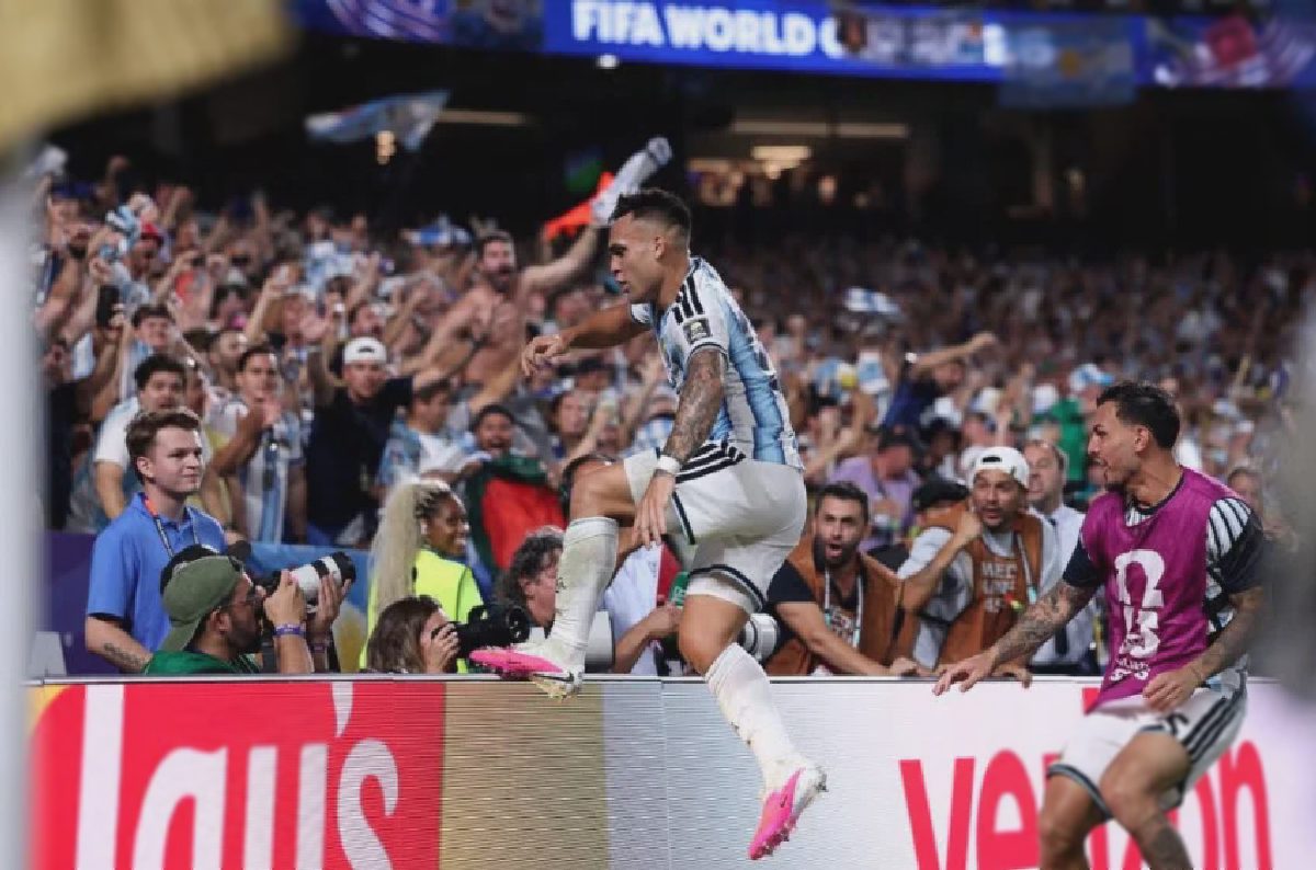 FIFA Jelaskan Alasan Lautaro Martinez Bebas Sanksi Jelang Semifinal