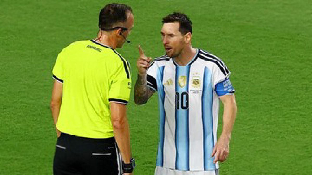 Ledakan Amarah Messi ke Wasit Portugal di Perempat Final Piala Dunia