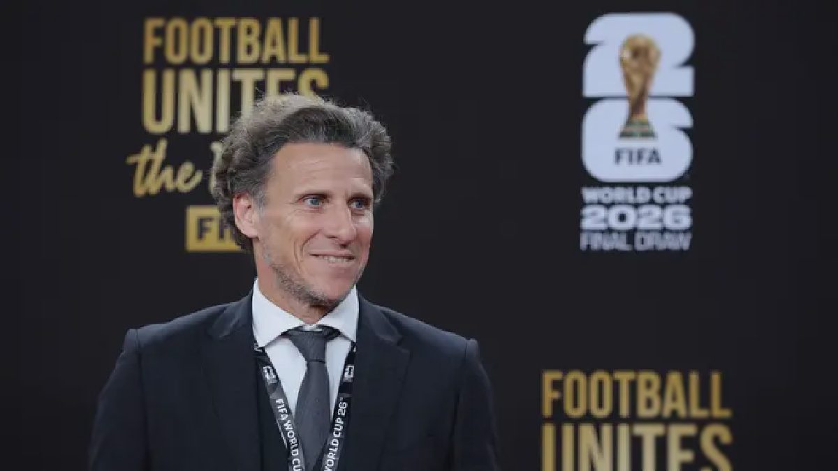 Diego Forlan Meriahkan Malam Undian Piala Dunia 2026 di Washington