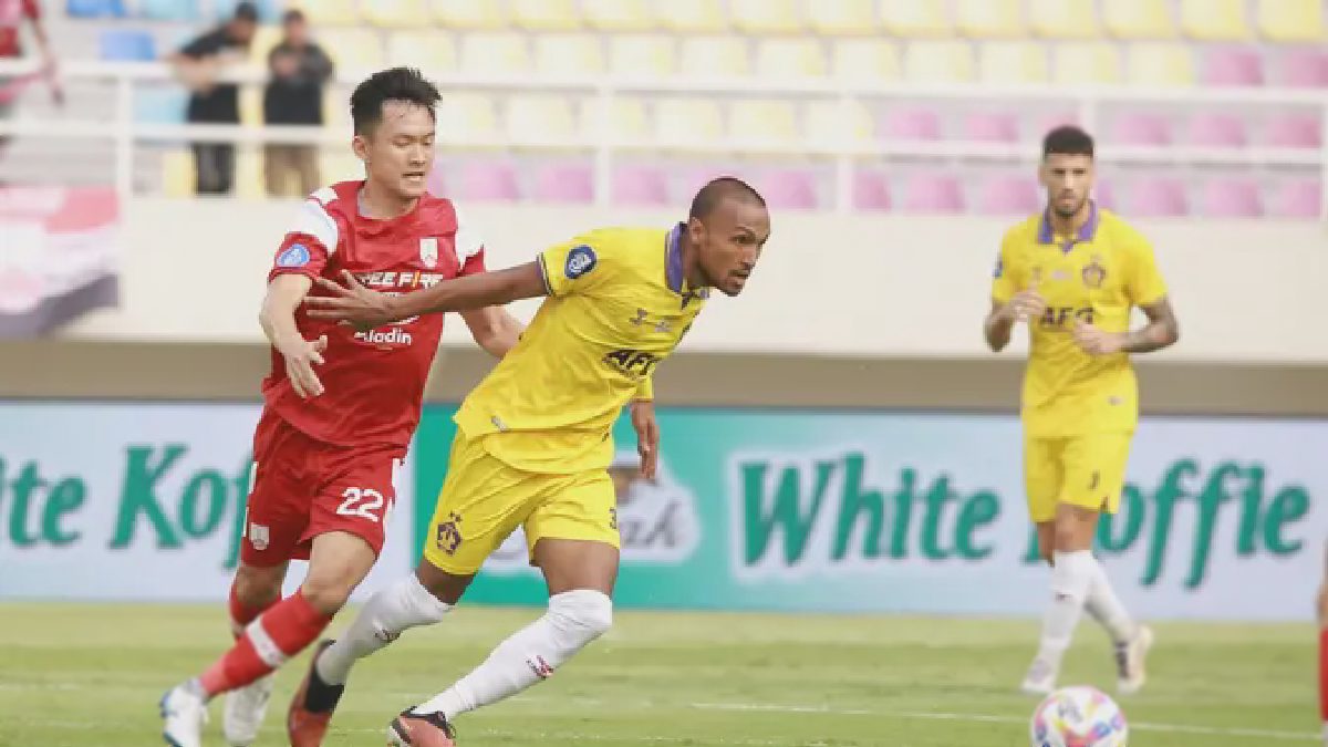 Aksi Solid Rohit Chand Bantu Persik Tahan Imbang Persis Solo