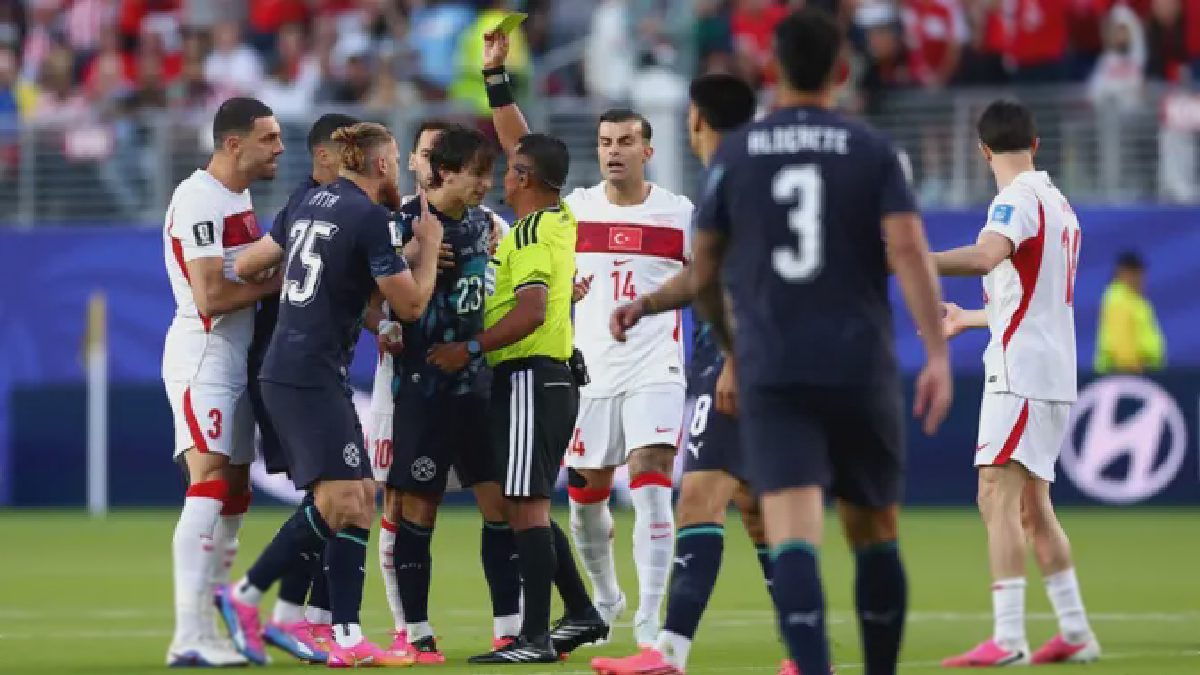 Kartu Kuning Galarza Bikin Paraguay Tertekan Hadapi Turki