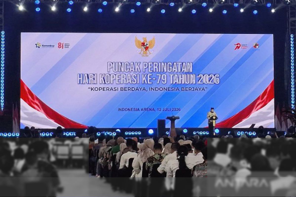Menkop Ferry Juliantono Umumkan 15.845 Koperasi Desa Merah Putih Tuntas